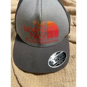 The North Face snap back gray and black trucker hat unisex one size